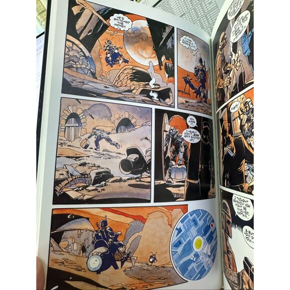 30th anniversary Limited, print run, hardcover novel, art story collection volum - Picture 8 of 10